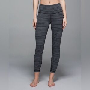 Lululemon High Times 7/8 Pant *Luxtreme. Cyber Stripe Deep Coal Black, Size 6